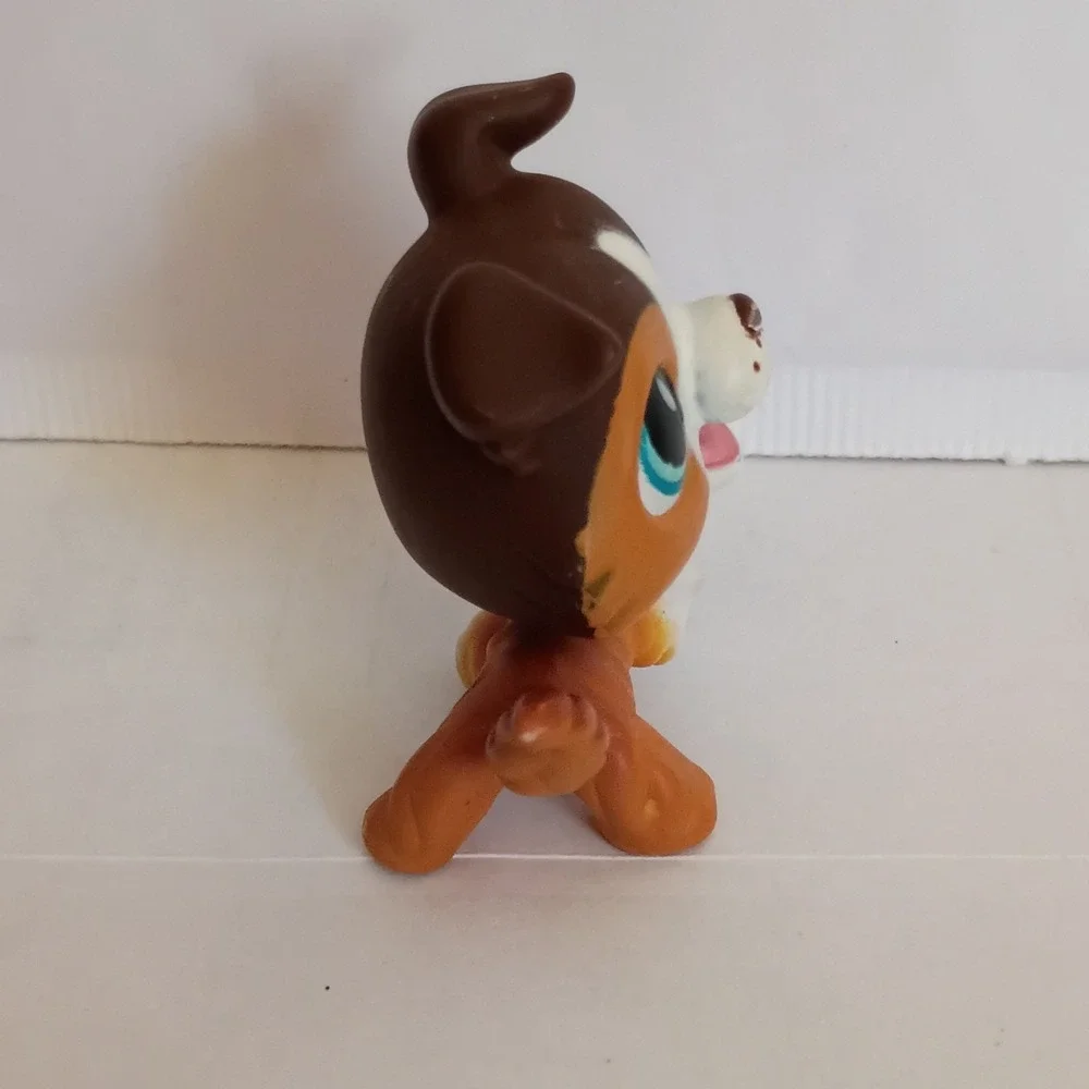 Littlest Pet Shop Brown and White Dog Figure‎ Toy for Ages 3-7 Years, 3-4, 4-7